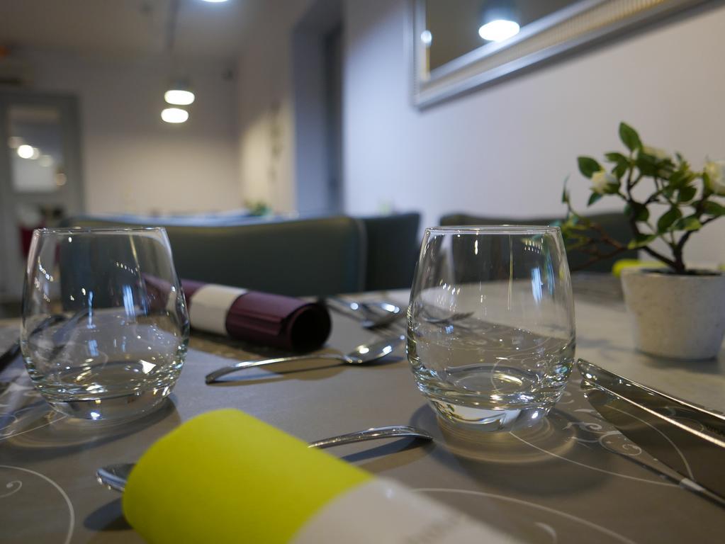 Best Hotel Lyon - Saint Priest Экстерьер фото