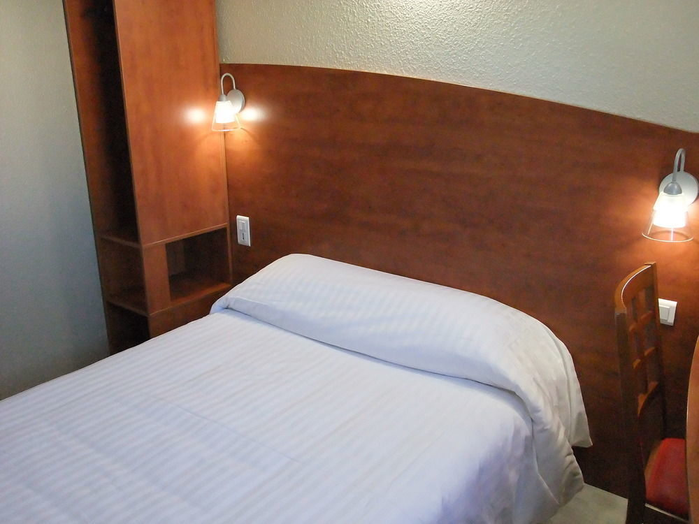 Best Hotel Lyon - Saint Priest Экстерьер фото