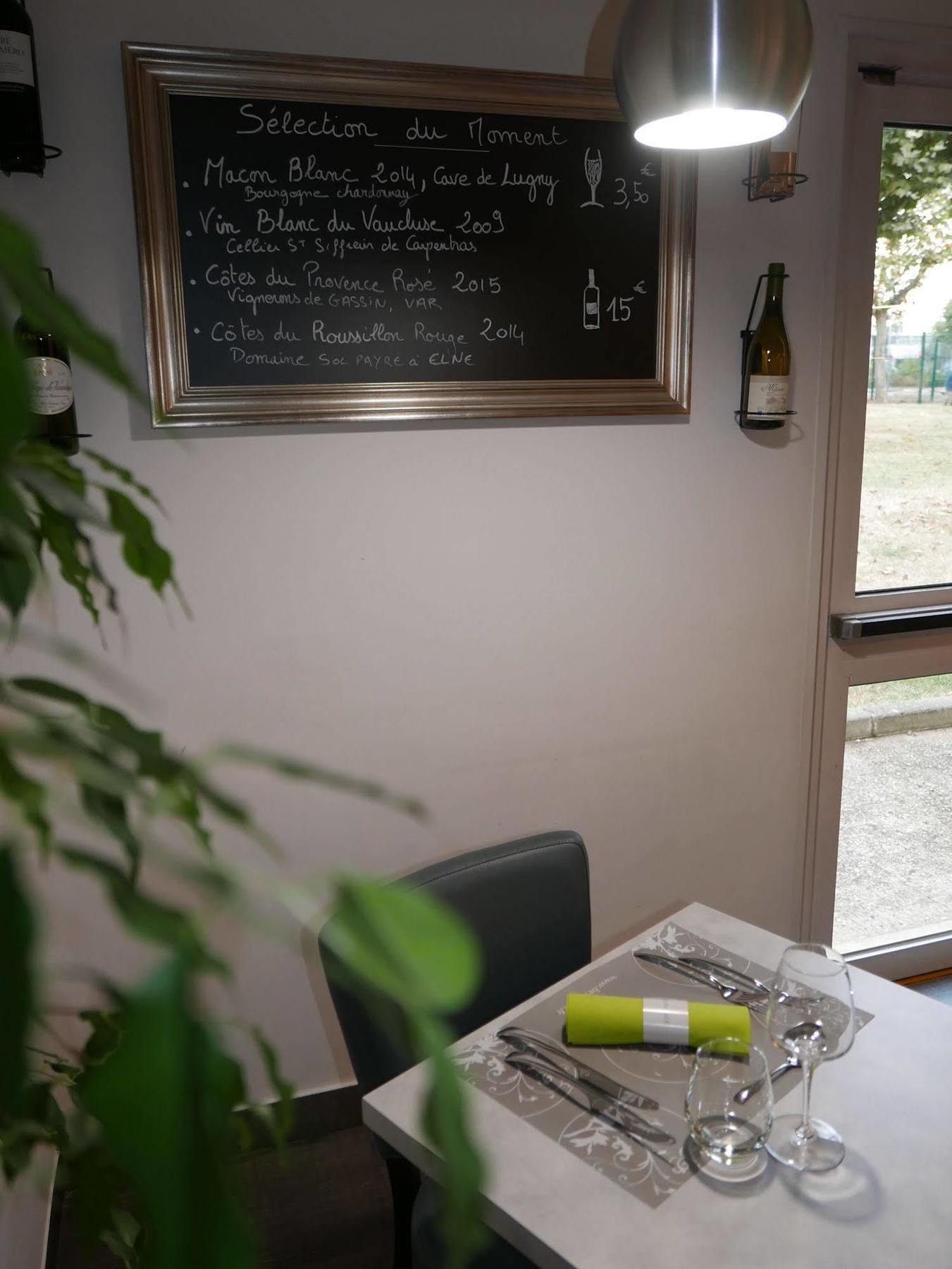 Best Hotel Lyon - Saint Priest Экстерьер фото