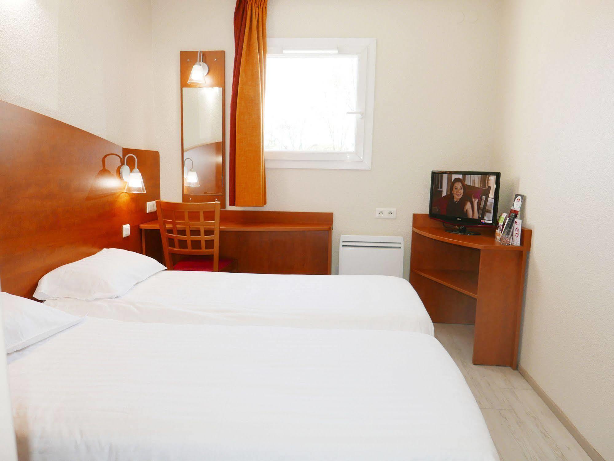 Best Hotel Lyon - Saint Priest Экстерьер фото