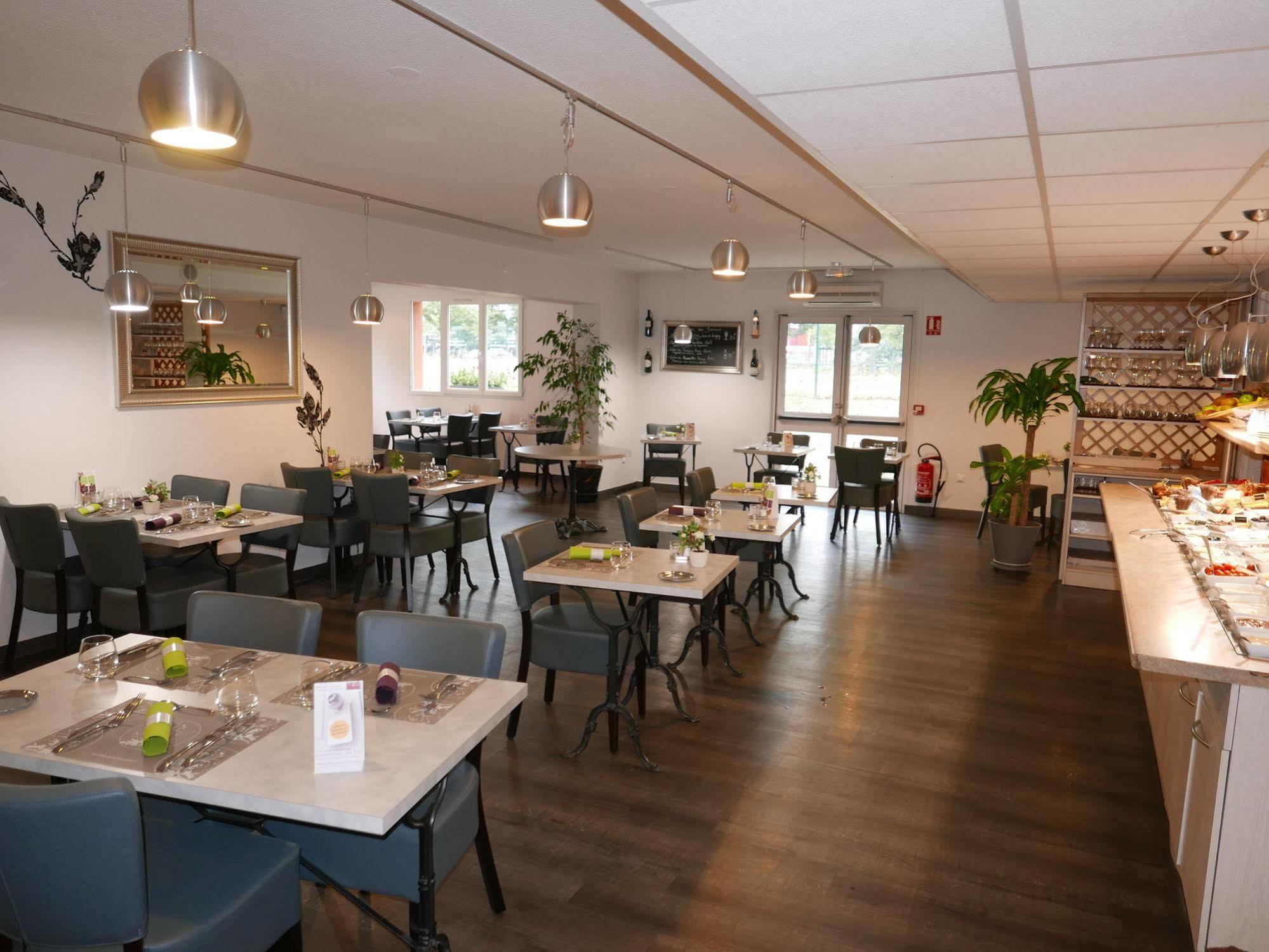 Best Hotel Lyon - Saint Priest Экстерьер фото